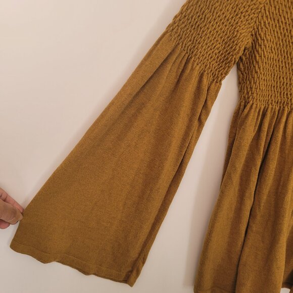 ANTHROPOLOGIE KNITTED & KNOTTED Sweater Size S Golden Tan  Babydoll Smocked - Picture 6 of 10